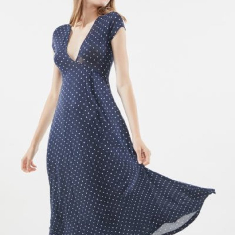 UO Dallas Plunging V-Neck Midi Dress | Small